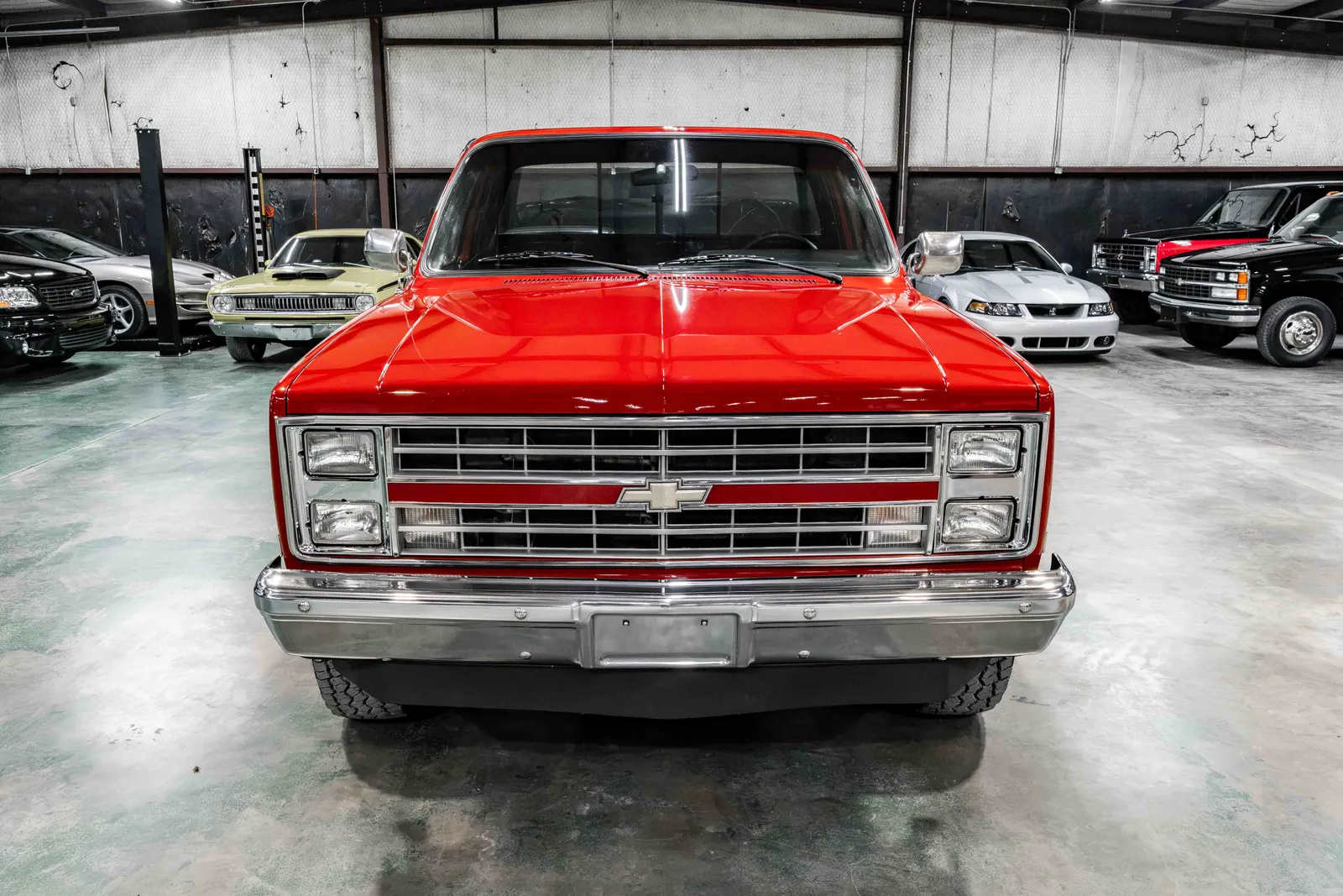 1986-Chevrolet-K10-Apple Red-111834-40.jpg